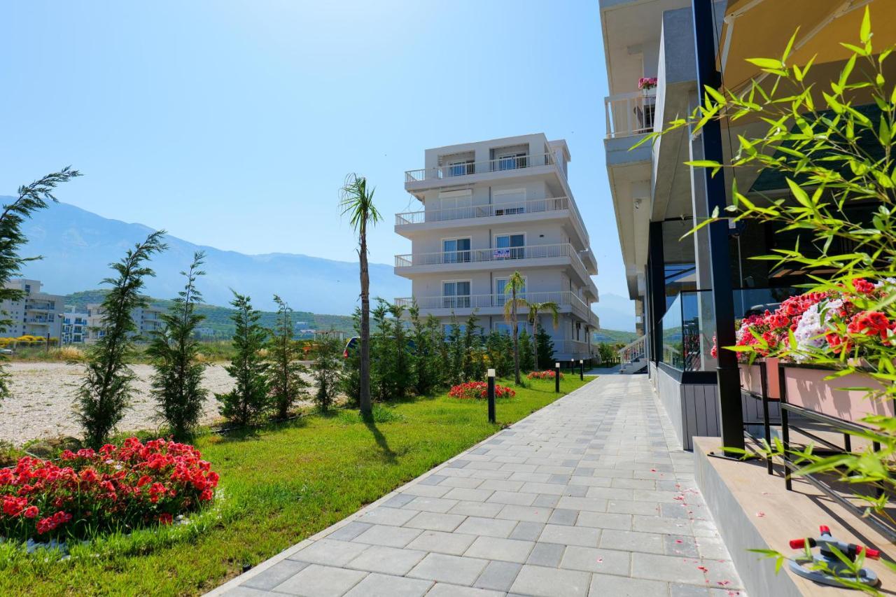 Apartahotel The Peak & Lounge *