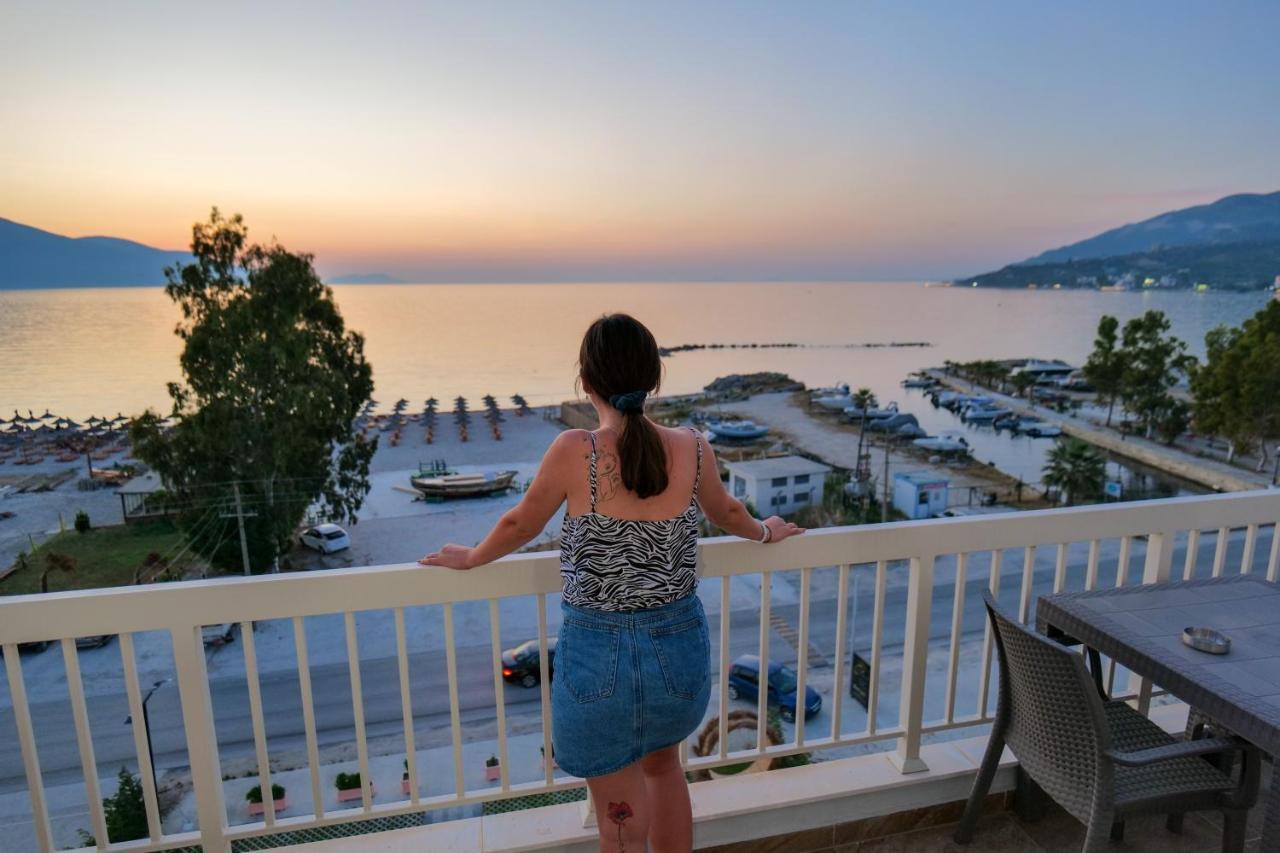 The Peak & Lounge Apartahotel Radhimë