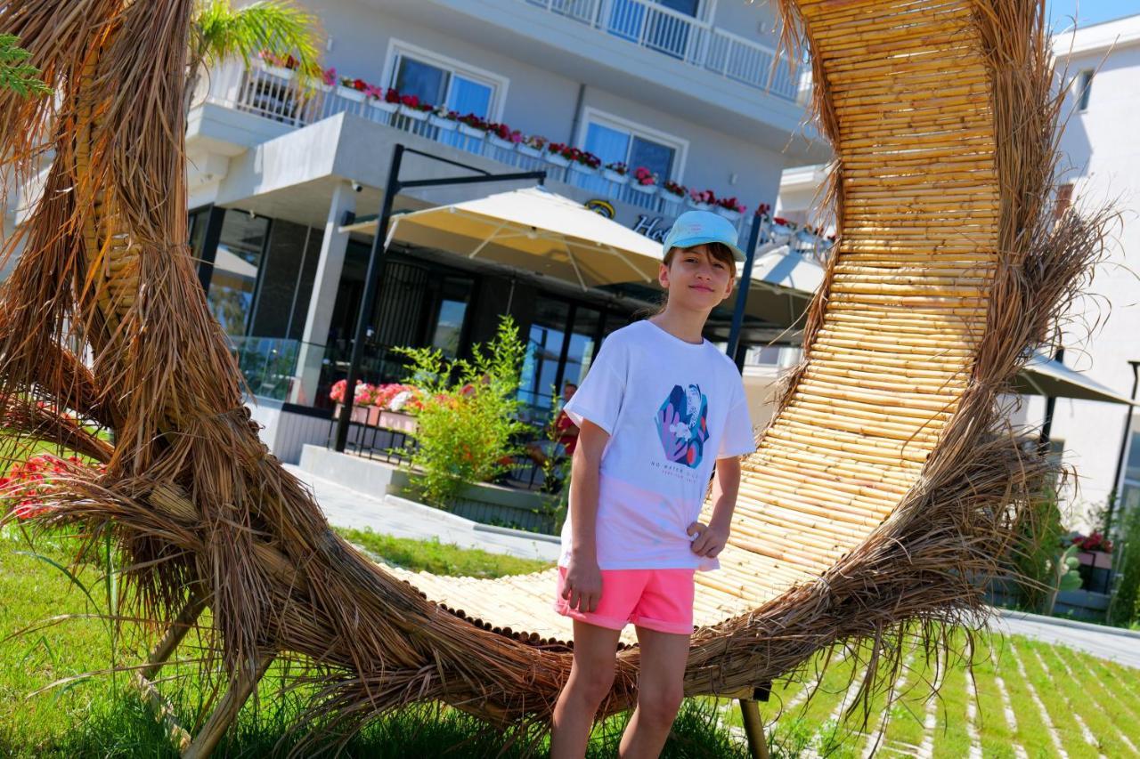 The Peak & Lounge Apartahotel *