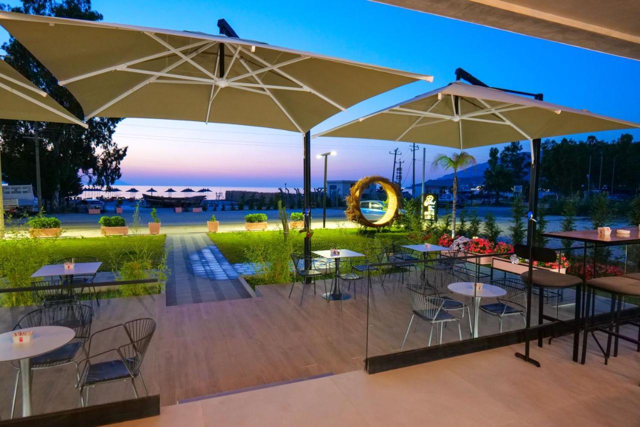 Apartahotel The Peak & Lounge